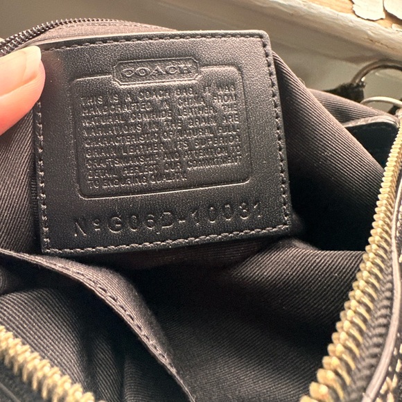 Vintage Coach Leather purse - Picture 5 of 5